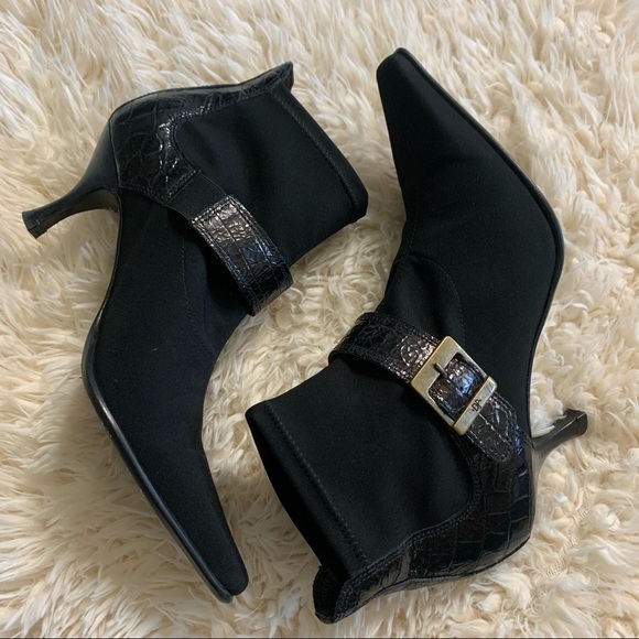 Donald J. Pliner Buckle Booties Size 6M - Picture 16 of 16